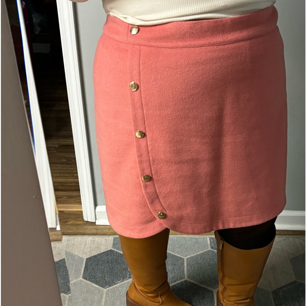 Loft. Size 20. Pink wool blend skirt.